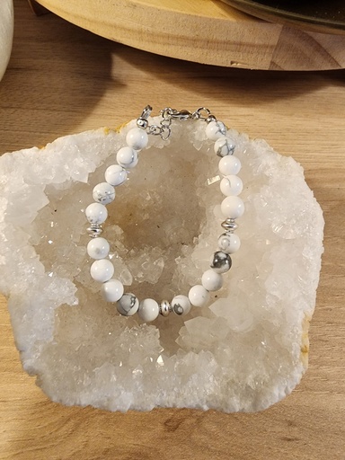 BRPU01.04.Bracelet perles Howlite